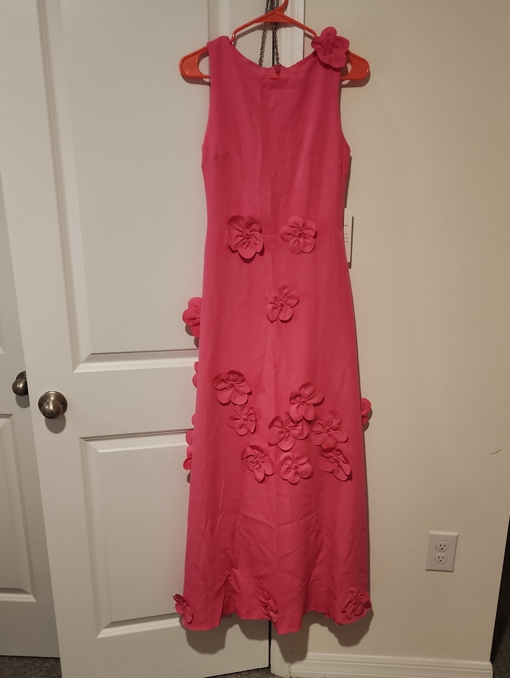 Sleeveless Pink Floral Applique Maxi Dress